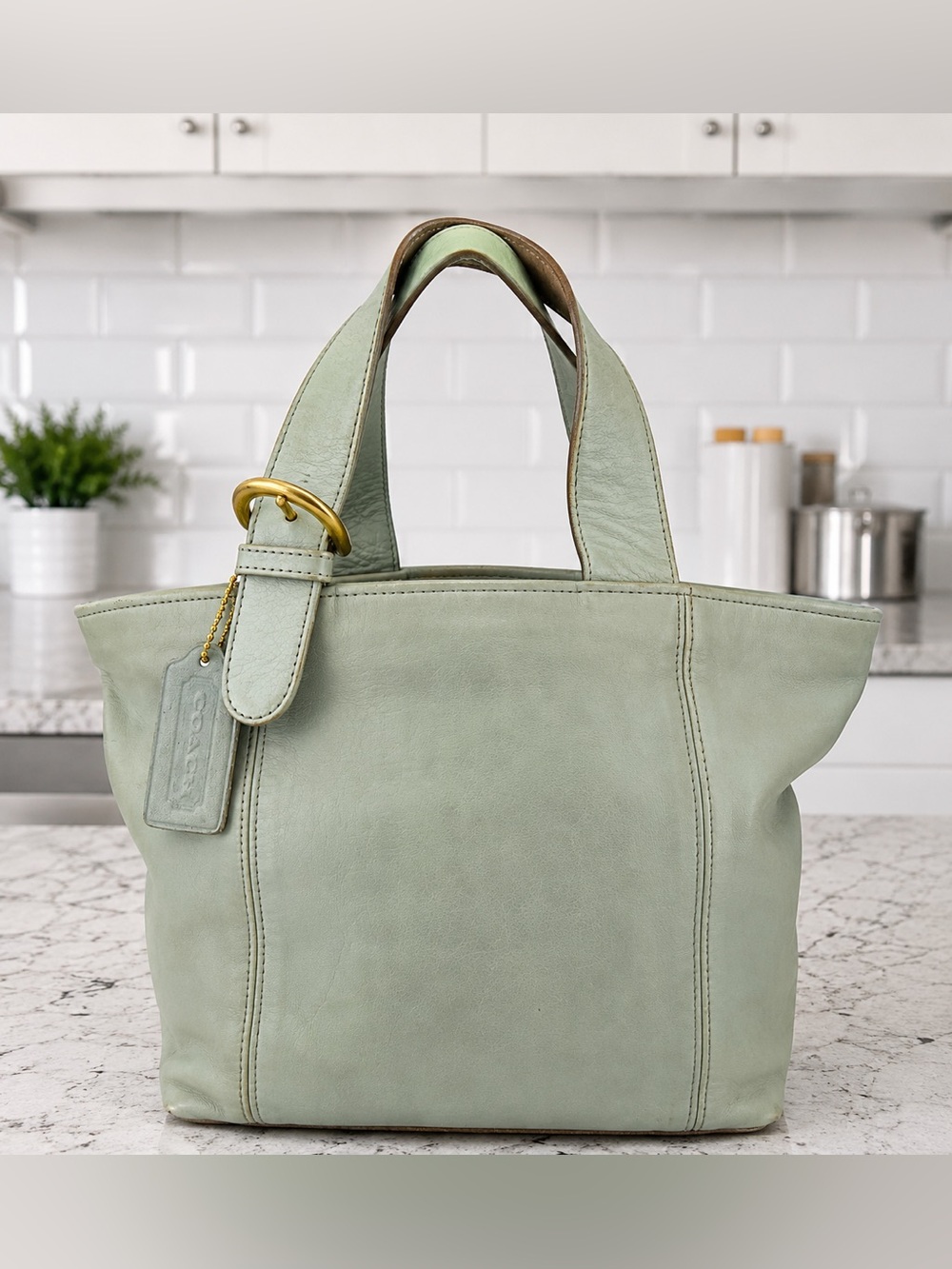 Coach Vintage 1997 Waverly 4133 Rare Aqua, Glove-Tanned. Made in Costa Rica